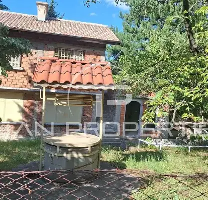 Photo 3 — Two-storey house with large yard in German village, Razdoltsi area