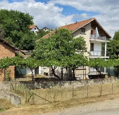 Photo 2 — Two-storey house with 3 bedrooms in Golema Rakovitsa village, Sofia region