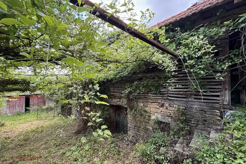 Къща в Габрово, с. Гостилица