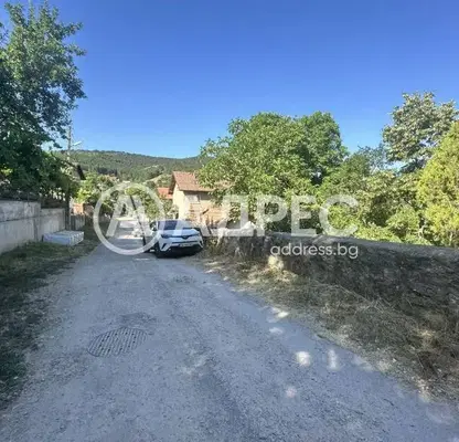 Photo 2 — House with 2 rooms in Gradec village, Sofia region, with yard