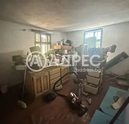 Photo 5 — House with 2 rooms in Gradec village, Sofia region, with yard