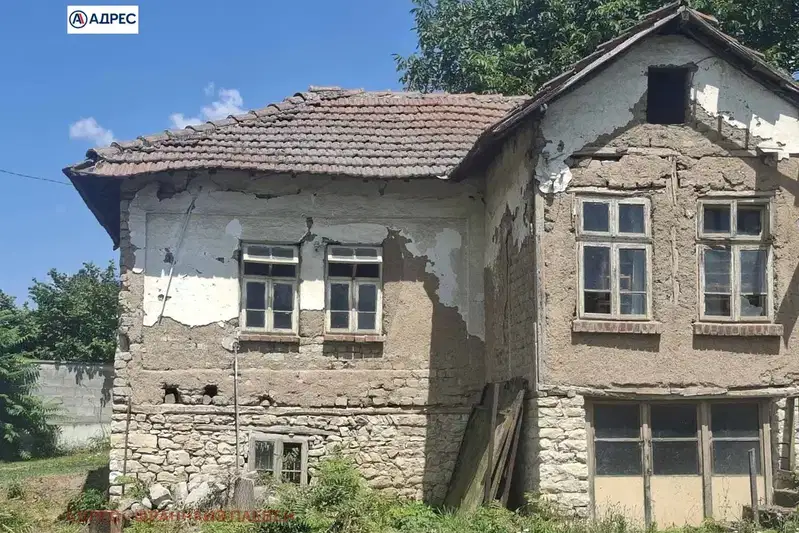 House in Oblast Pleven, Grivica
