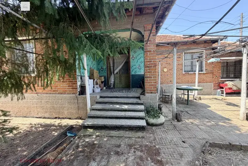 Къща в Пловдив, с. Искра