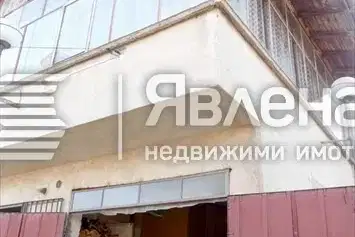 Къща в София, с. Извор