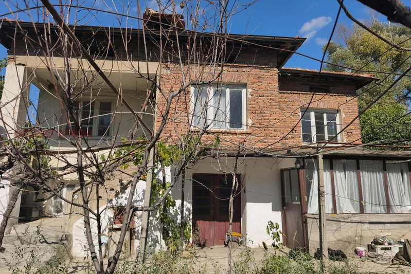House in Oblast Pazardjik, Kalugerovo
