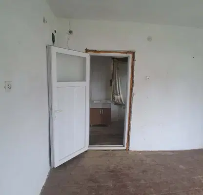 Photo 2 — House in Oblast Dobrich, Kamen