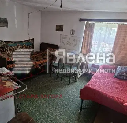 Photo 3 — House in Stara Zagora, Kazanka