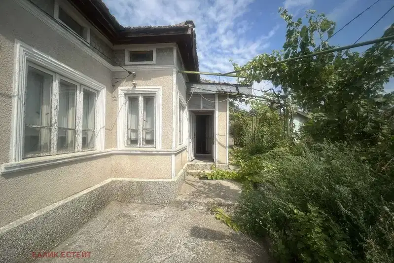 House in Oblast Dobrich, Krushari