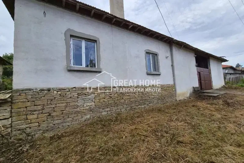 House in Tyrgovishte, Kryshno