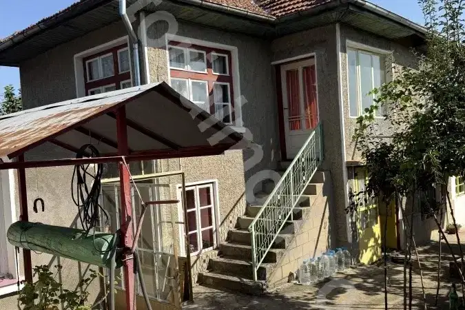 House in Veliko Tyrnovo, Kucina
