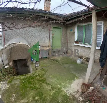 Photo 2 — House in Shumen, Madara