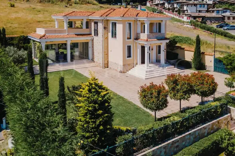 House in Burgas, Medovo