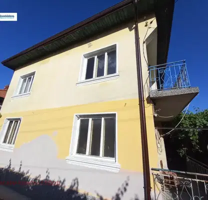 Photo 2 — House in Oblast Kyustendil, Nevestino