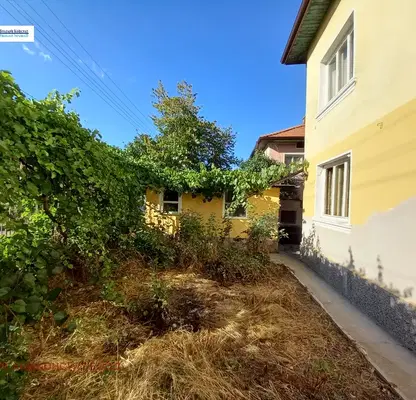 Photo 3 — House in Oblast Kyustendil, Nevestino
