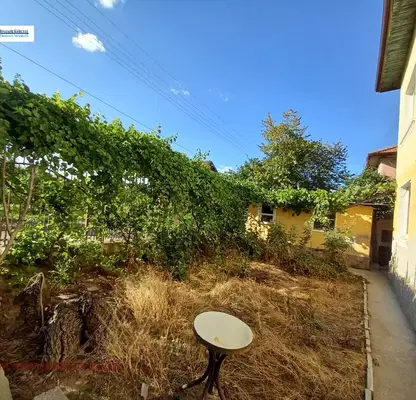 Photo 4 — House in Oblast Kyustendil, Nevestino