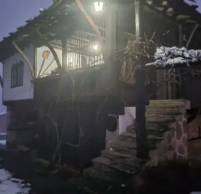 Снимка 4 — Къща с 2 етажа в с. Орловци, област Габрово