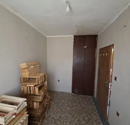 Снимка 4 — Компактна едноетажна къща с двор в с. Осеново, област Варна