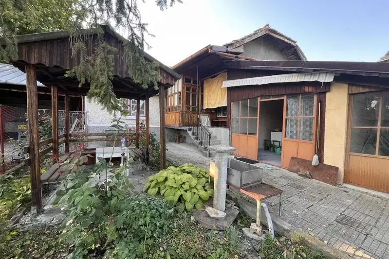 House in Oblast Shumen, Ovcharovo