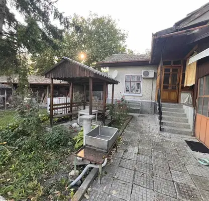 Photo 2 — House in Oblast Shumen, Ovcharovo