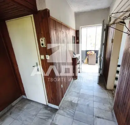 Photo 4 — House in област София, Petyrch