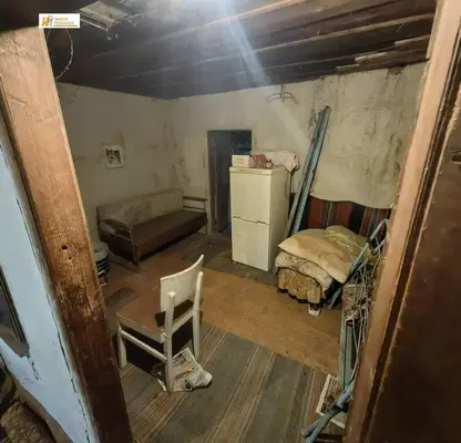 Photo 3 — House with 4 rooms and yard in Plakovo village, Veliko Tarnovo region