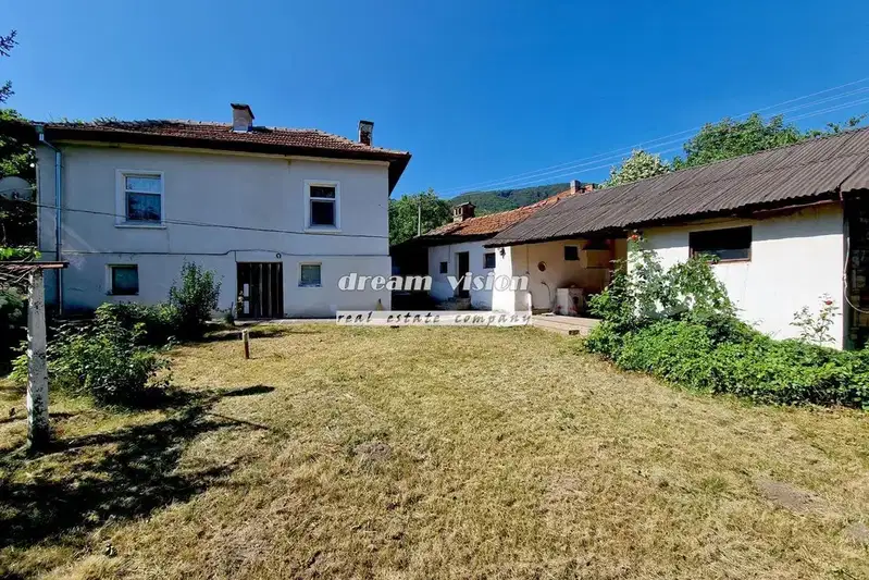 House in област София, с. Полянци