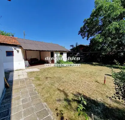 Photo 2 — House in област София, с. Полянци