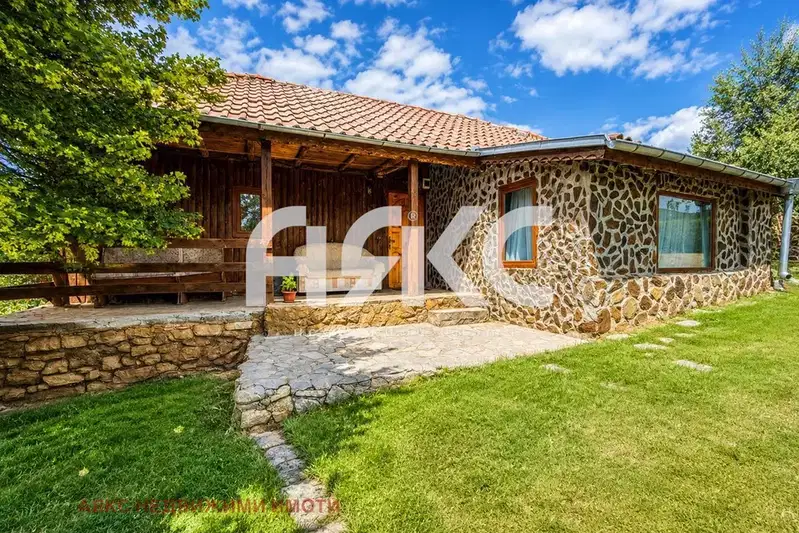 House in Oblast Kyustendil, Ranenci