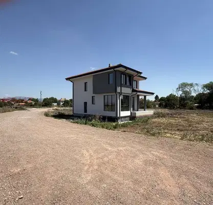 Photo 3 — House in област София, Ravno Pole