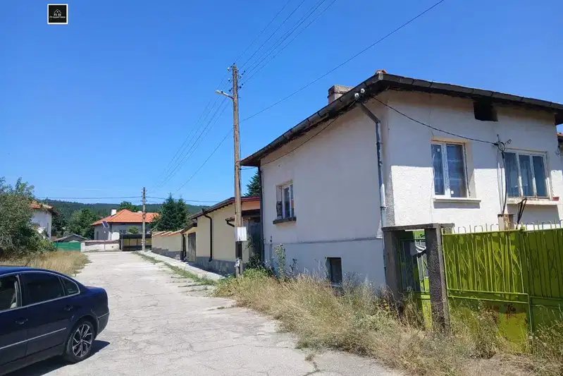 House in Sofia, Reliovo