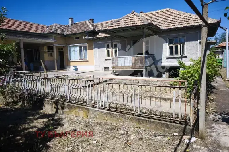 House in Oblast Veliko Tyrnovo, Samovodene