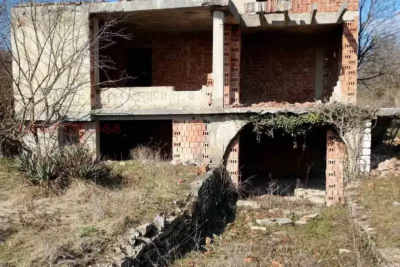 House with 4 rooms and large terrace in Senokos village, Dobrich region