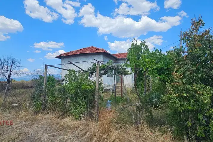 Къща в Кюстендил, с. Слокощица