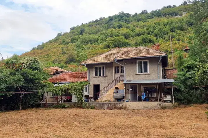 House in Ruse, Svalenik