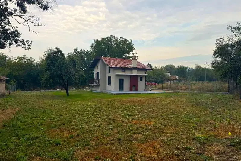 House in Stara Zagora, Syedinenie
