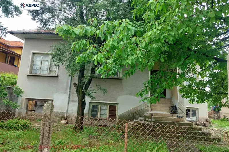 House in Oblast Pleven, Telish