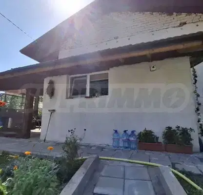 Photo 4 — House in Sofia, Tompsyn