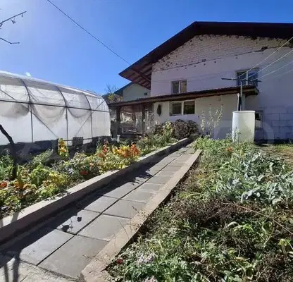 Photo 5 — House in Sofia, Tompsyn