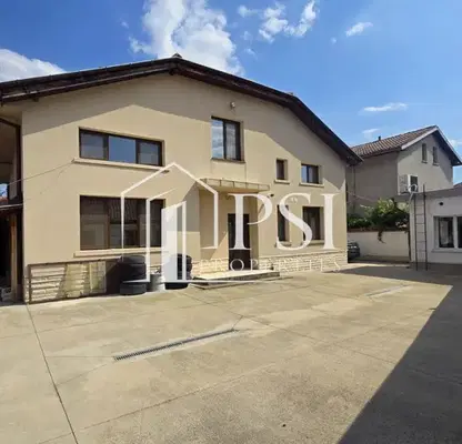 Photo 2 — House in Plovdiv, Trud