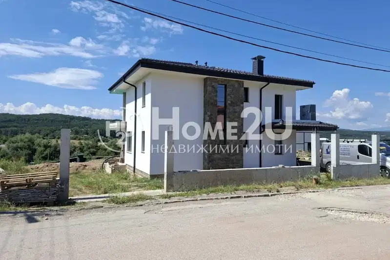 House in Sofia, Vakarel