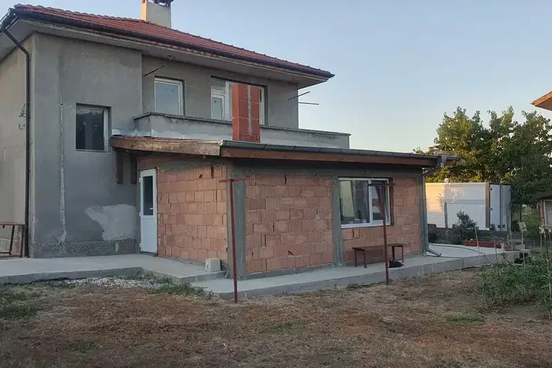 Къща в Бургас, с. Варвара