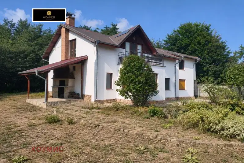 House in Dobrich, Velikovo