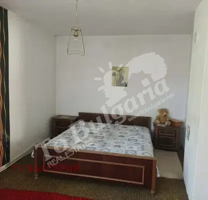 Photo 4 — House in Veliko Tyrnovo, Vetrinci