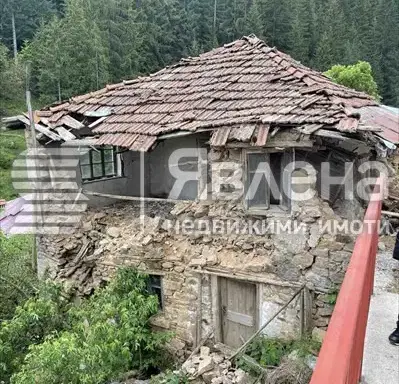 Photo 2 — House in Oblast Smolyan, с. Виево