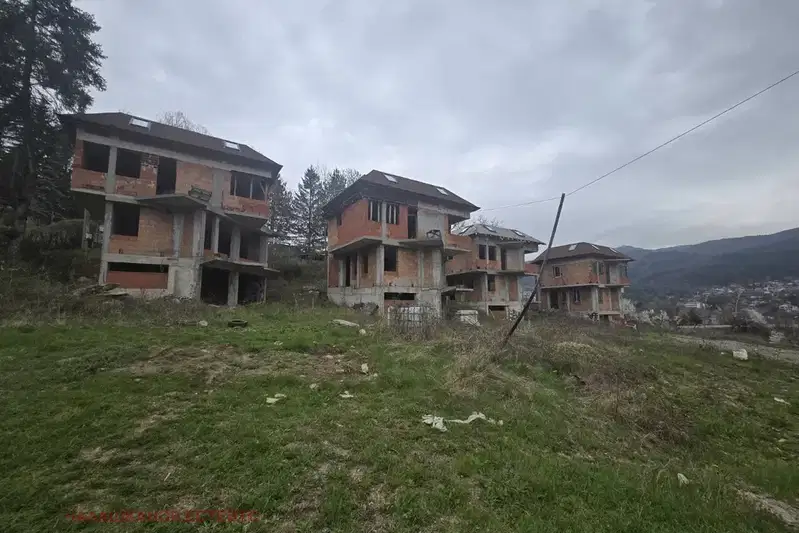 Къща в с. Владая