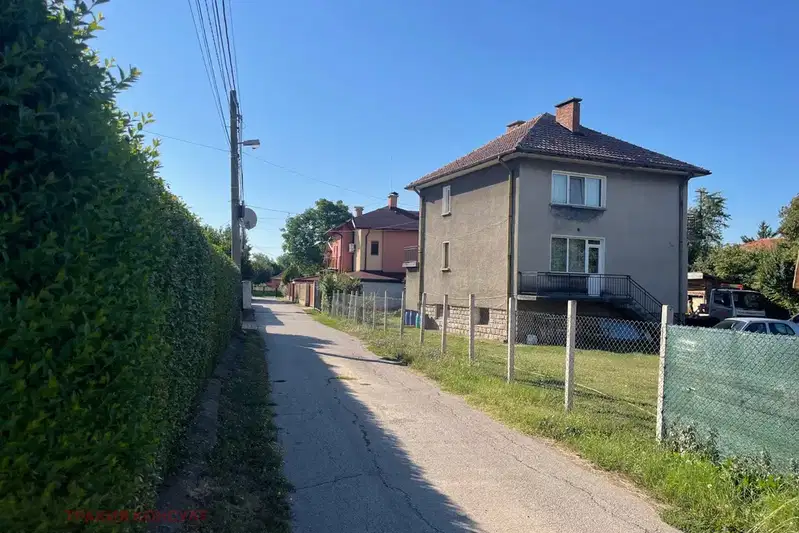 House in Voluyak