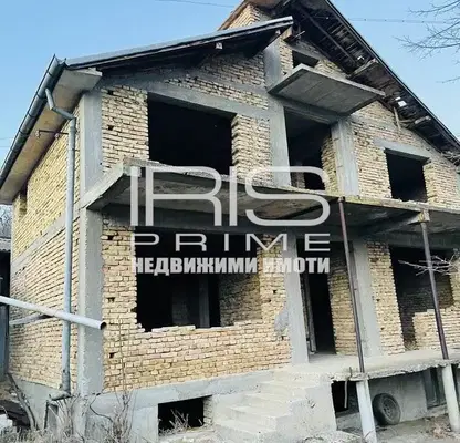 Photo 2 — House in Shumen, Vyrbak