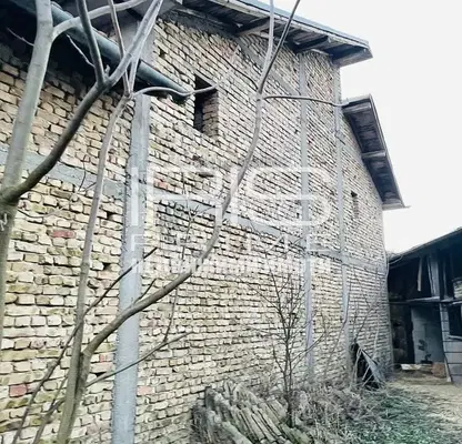 Photo 4 — House in Shumen, Vyrbak