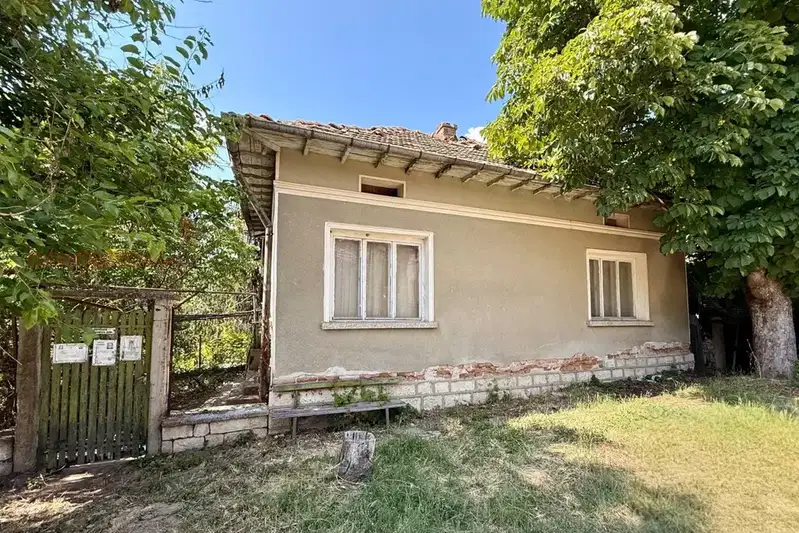Къща в Плевен, с. Върбица