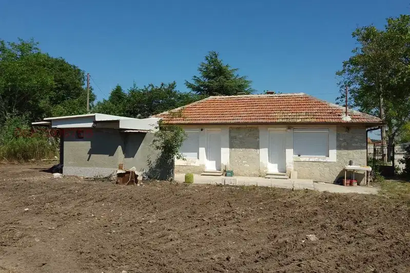 House in Varna, Yarebichna